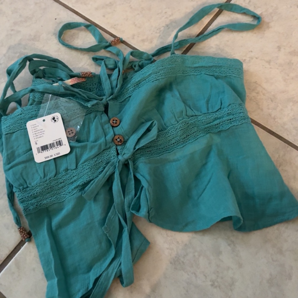 Gorgeous blue green Free People lacey Tank.